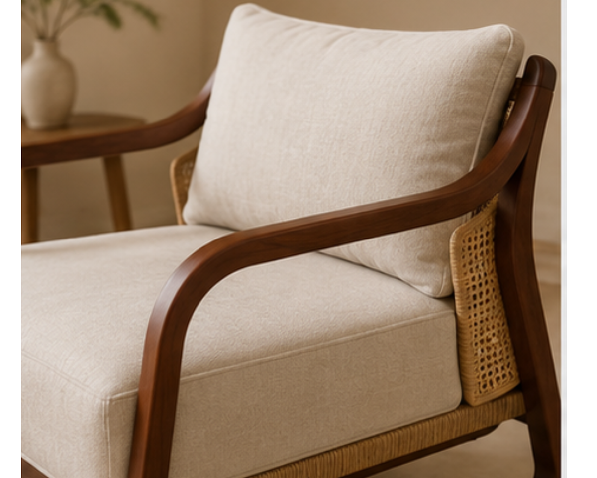 Fauteuil lounge en rotin et coussins écrus | LUGO