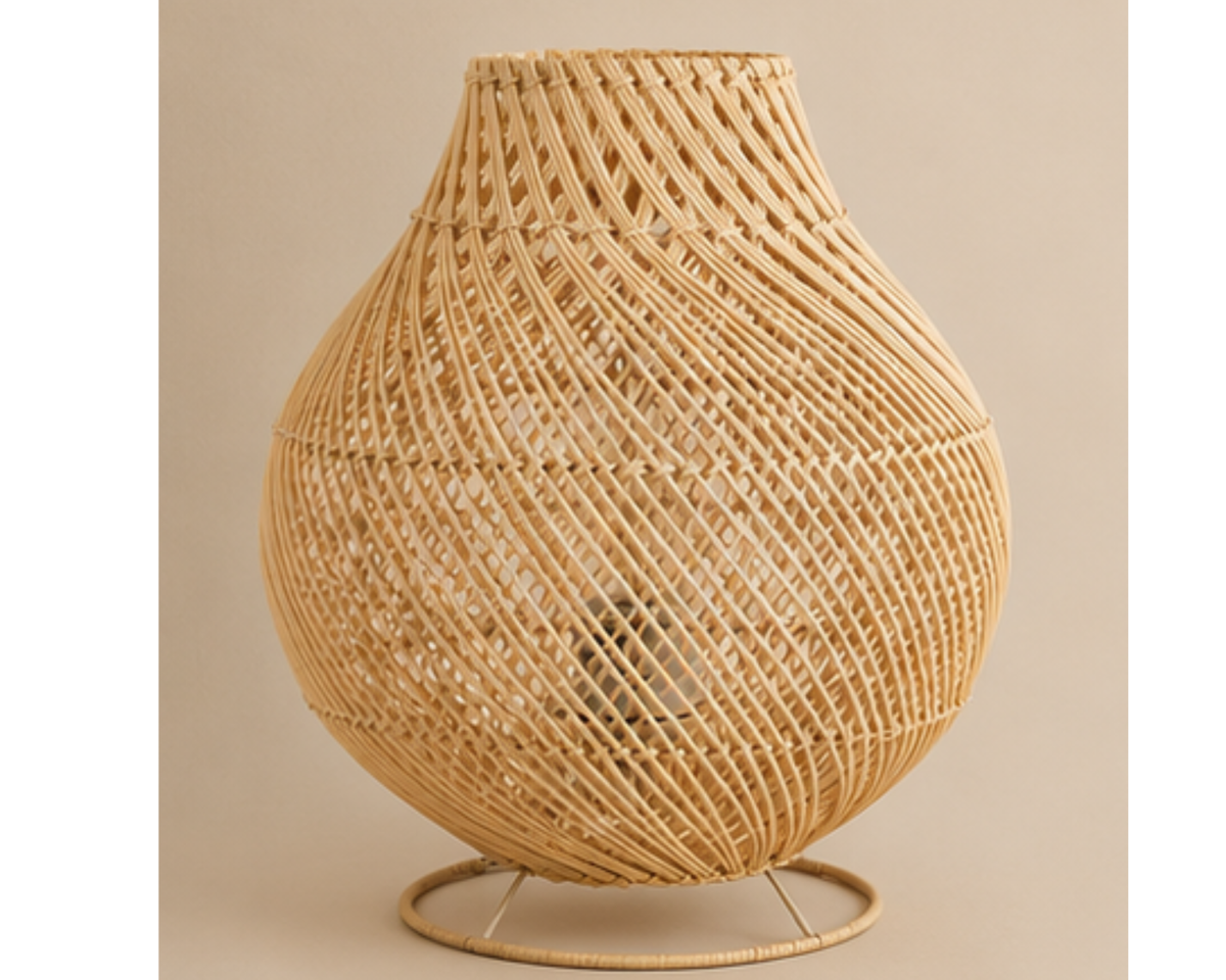 Lampe à poser en rotin tressé design bohème | ALIA